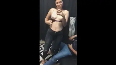 Gadis Cantik ML Ganas Basah Total Lorong Sange