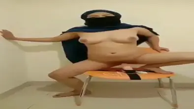 Jilbab Bodi Semok Toket Lebar Goyang Atas